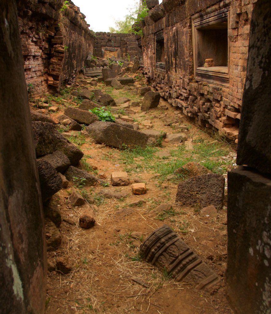 Ruins at Wat Phou