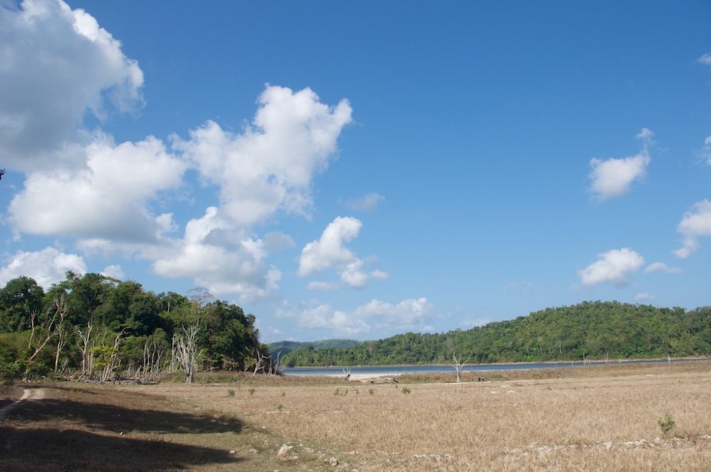Uitzicht zoetwatermeer TayTay, Palawan